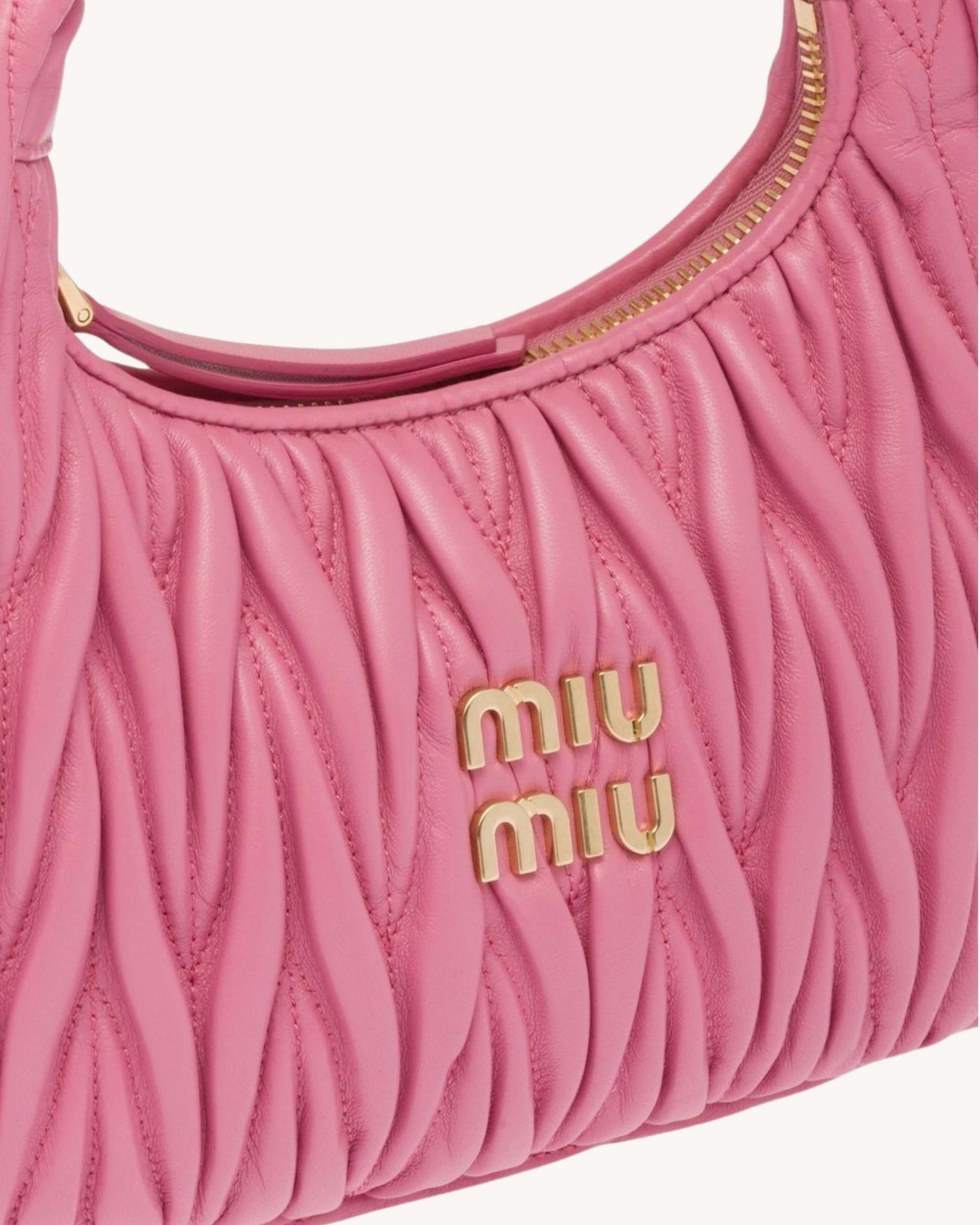 Wander Matelassé Shoulder Bag